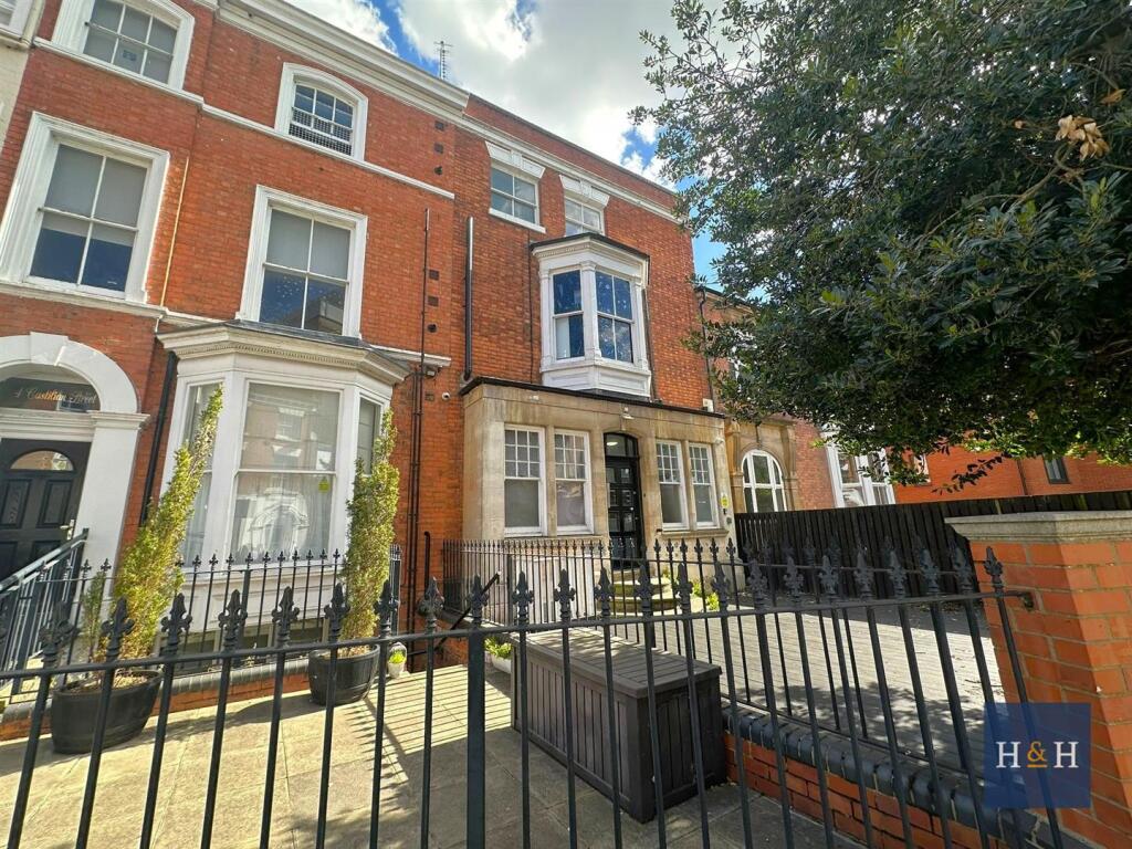 Main image of property: CASTILIAN STREET, TOWN CENTRE - NN1