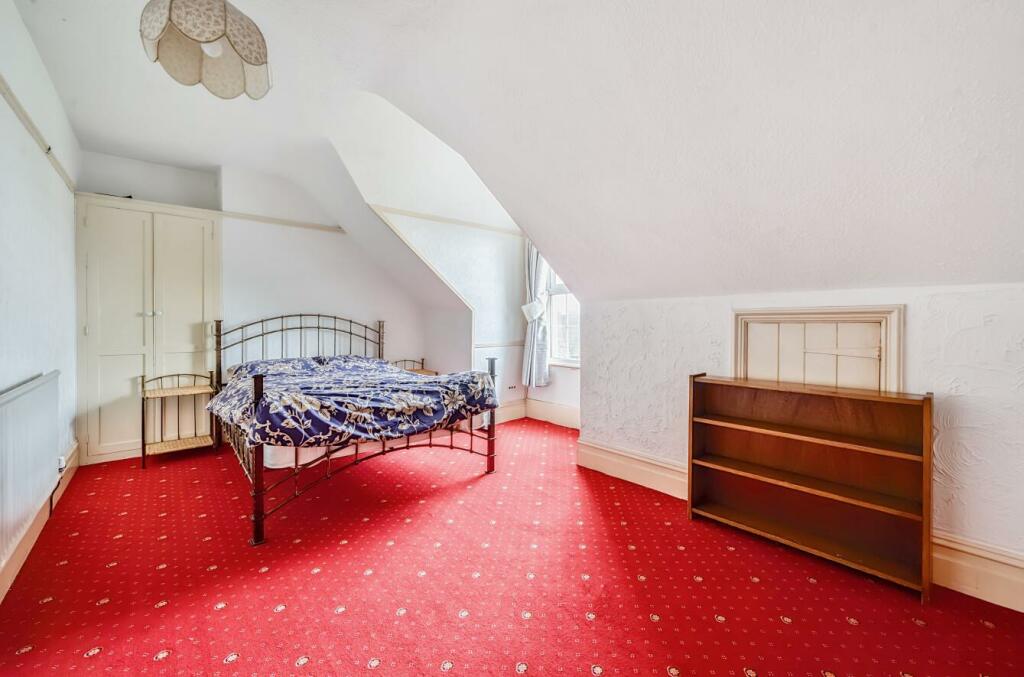 Additional property image - Clifton Road, Rugby, CV21