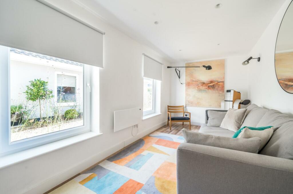 Additional property image - Longrood Road, Rugby, CV22