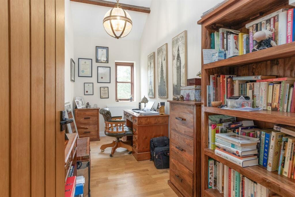 Additional property image - Montilo Lane, Pailton, Rugby CV23