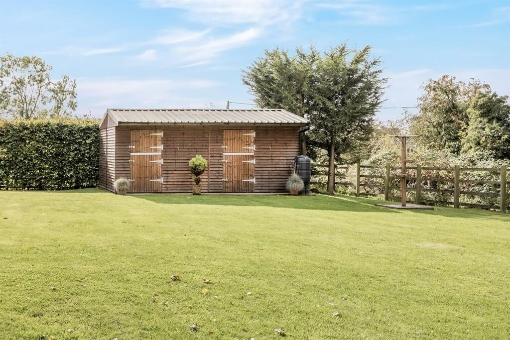 Additional property image - Montilo Lane, Pailton, Rugby CV23