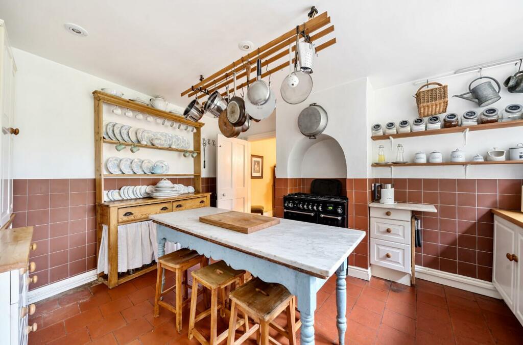 Additional property image - Lutterworth Road, Pailton, Rugby, CV23