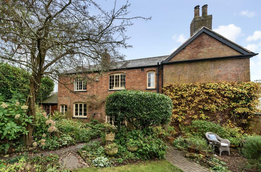 Additional property image - Lutterworth Road, Pailton, Rugby, CV23
