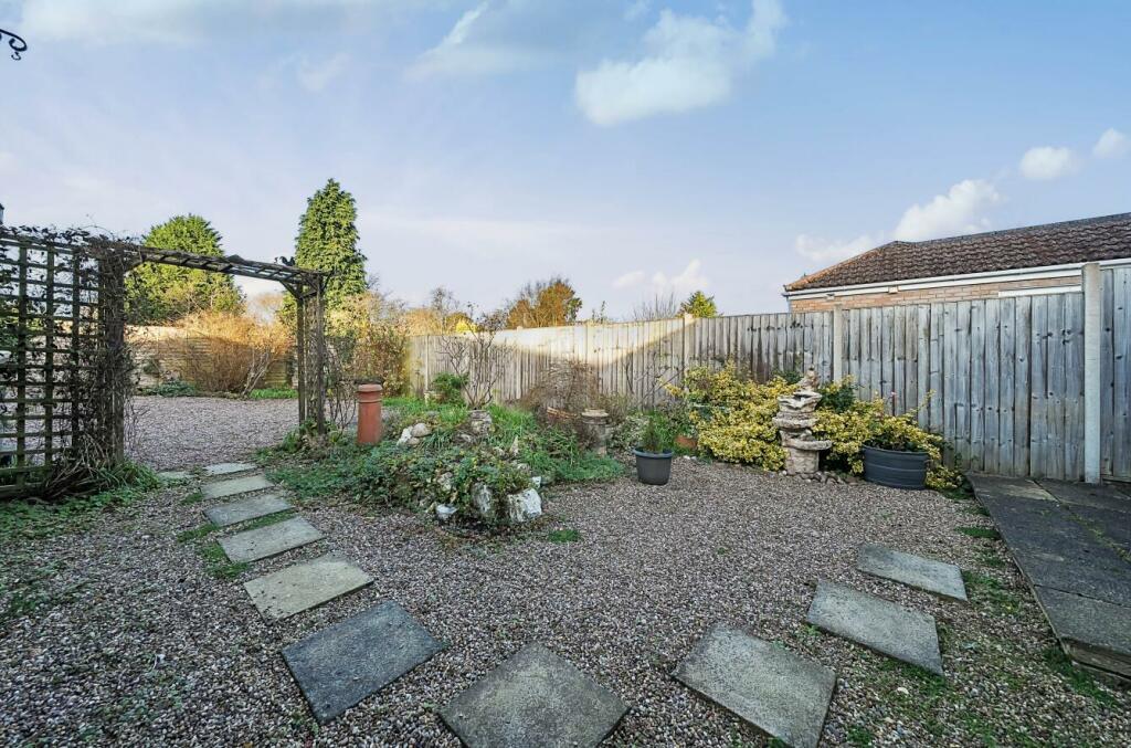 Additional property image - Mellor Road, Rugby, CV21