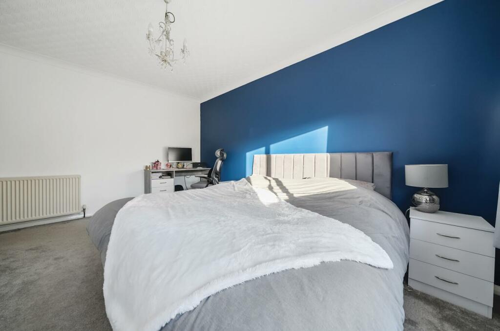 Additional property image - Mellor Road, Rugby, CV21