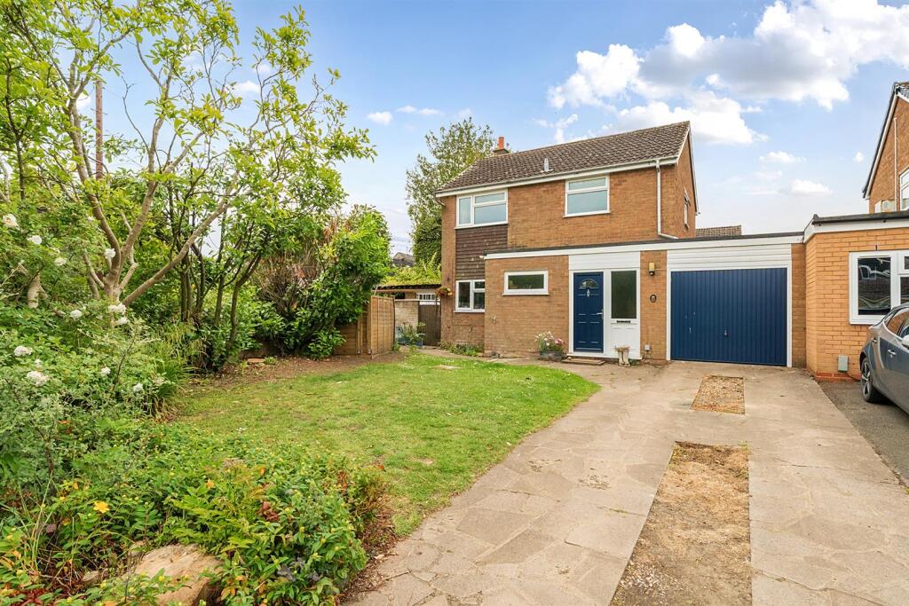 Main image of property: Elkins Close, Yelvertoft, Northampton, NN6