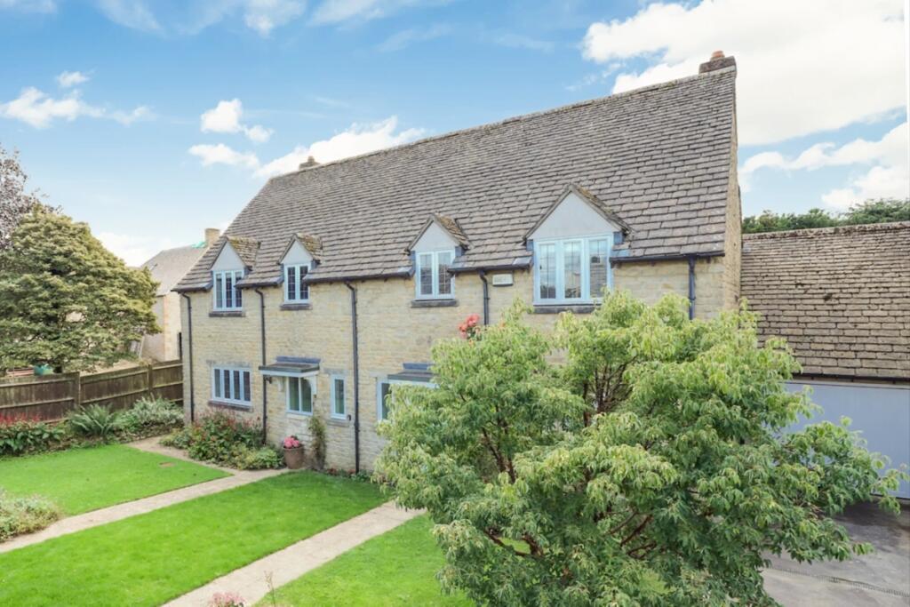 Main image of property: Fosseway Stow On The Wold GL54