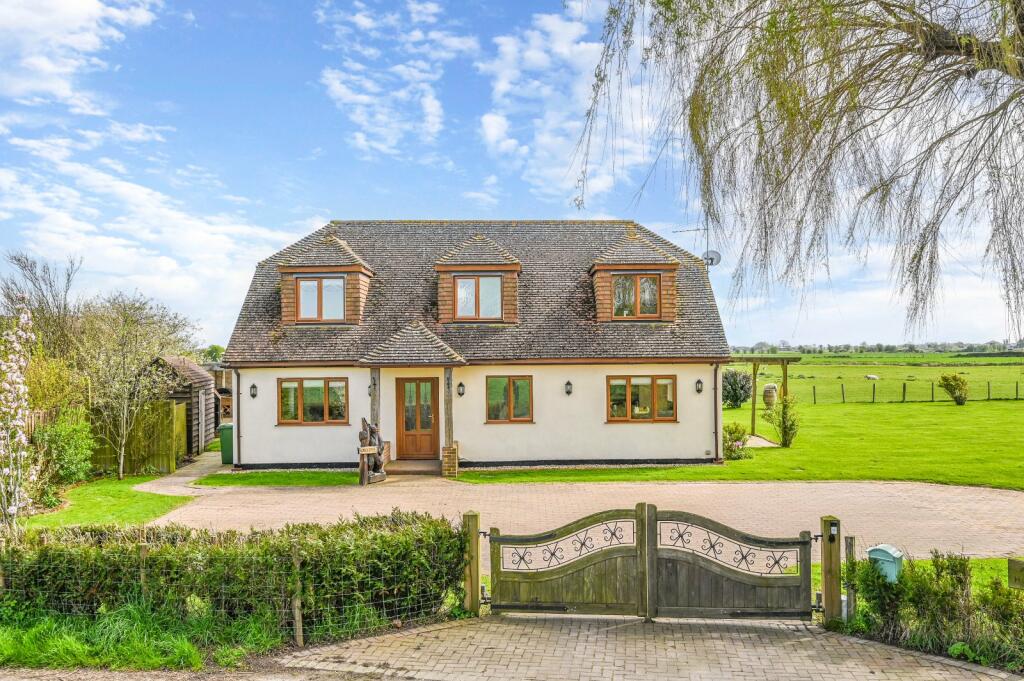 4 bedroom detached house for sale in Hope All Saints, St. Mary in the Marsh, Romney Marsh, Kent
