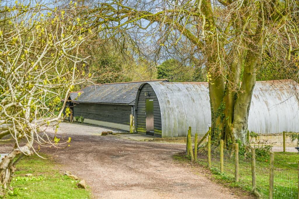 Additional property image - Pilgrims Cottages, Roman Road, West Studdal, Kent, CT15