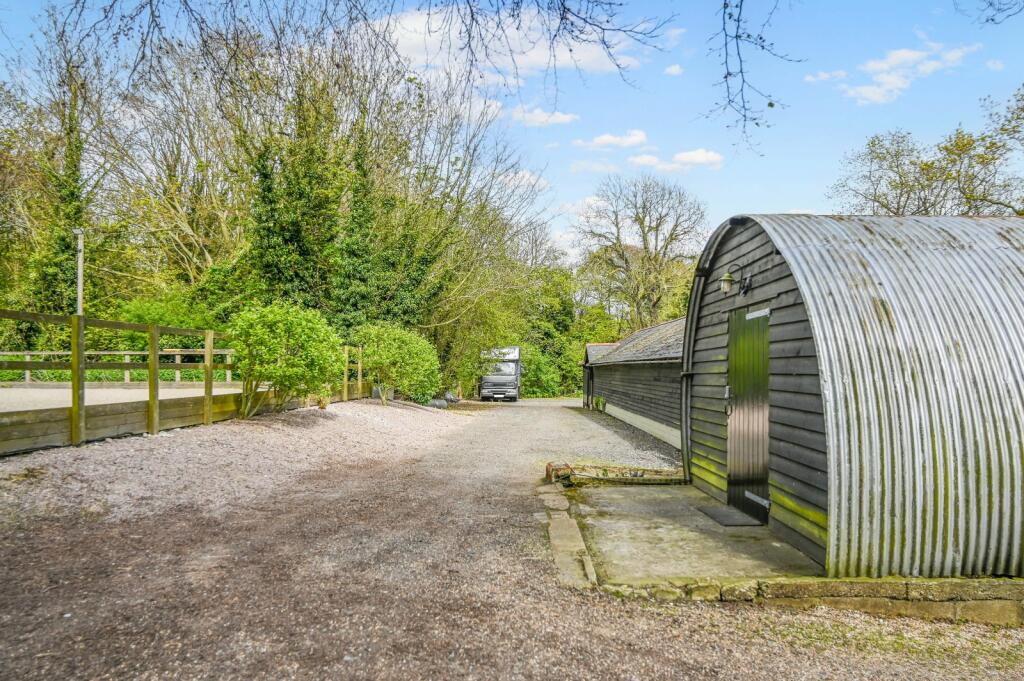 Additional property image - Pilgrims Cottages, Roman Road, West Studdal, Kent, CT15
