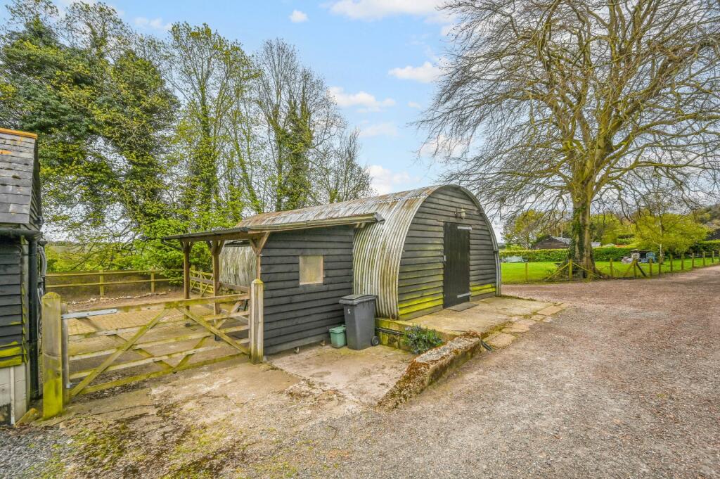 Additional property image - Pilgrims Cottages, Roman Road, West Studdal, Kent, CT15