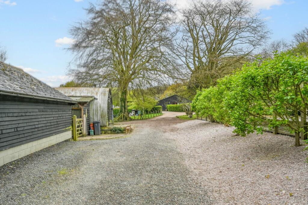 Additional property image - Pilgrims Cottages, Roman Road, West Studdal, Kent, CT15