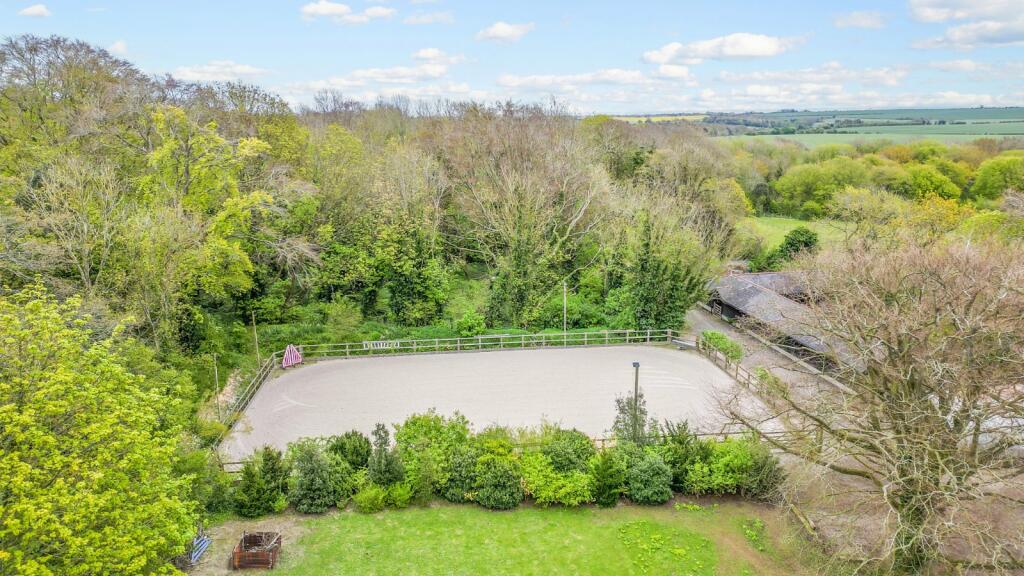 Additional property image - Pilgrims Cottages, Roman Road, West Studdal, Kent, CT15