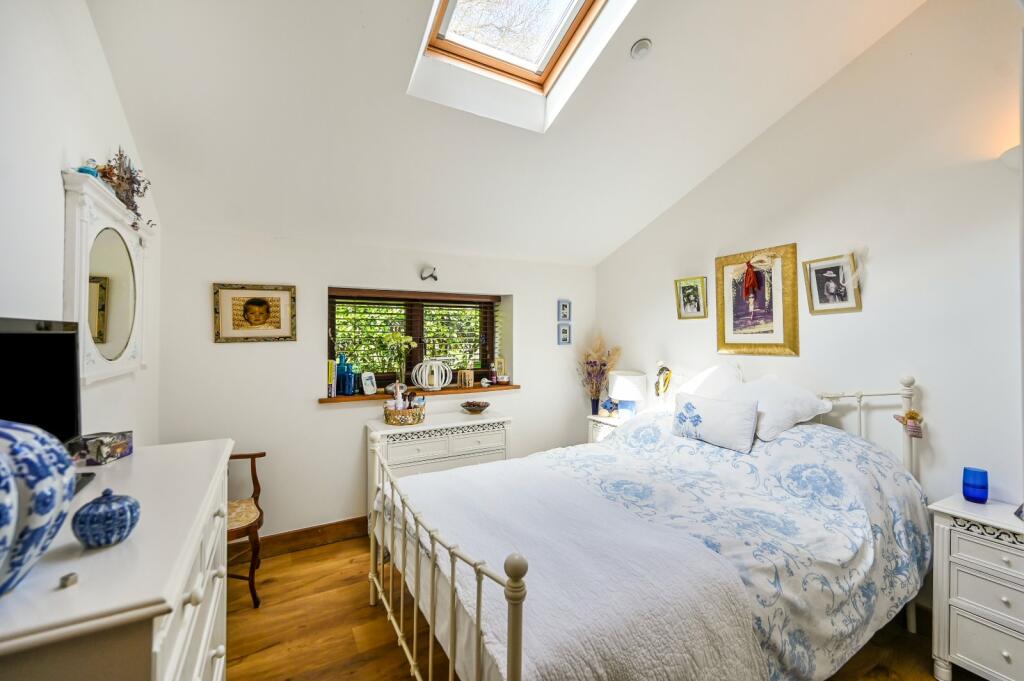 Additional property image - Pilgrims Cottages, Roman Road, West Studdal, Kent, CT15