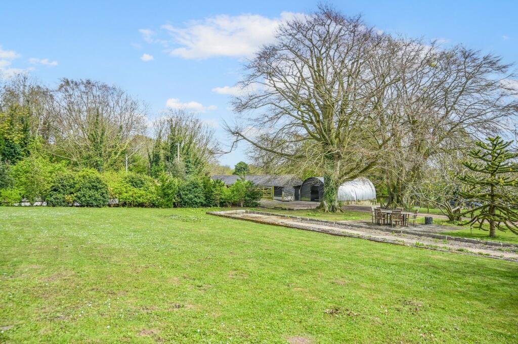 Additional property image - Pilgrims Cottages, Roman Road, West Studdal, Kent, CT15