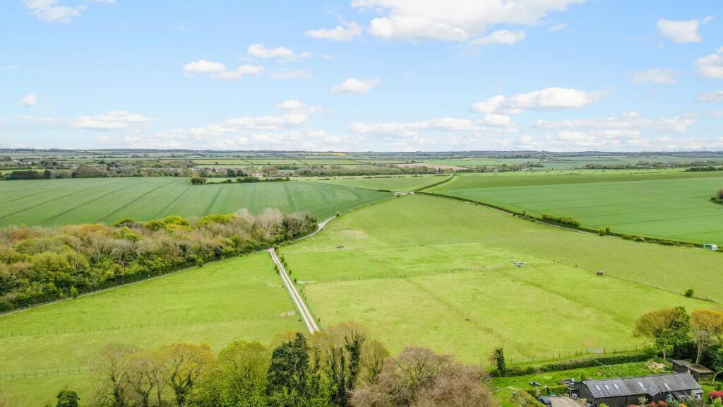 Additional property image - Pilgrims Cottages, Roman Road, West Studdal, Kent, CT15