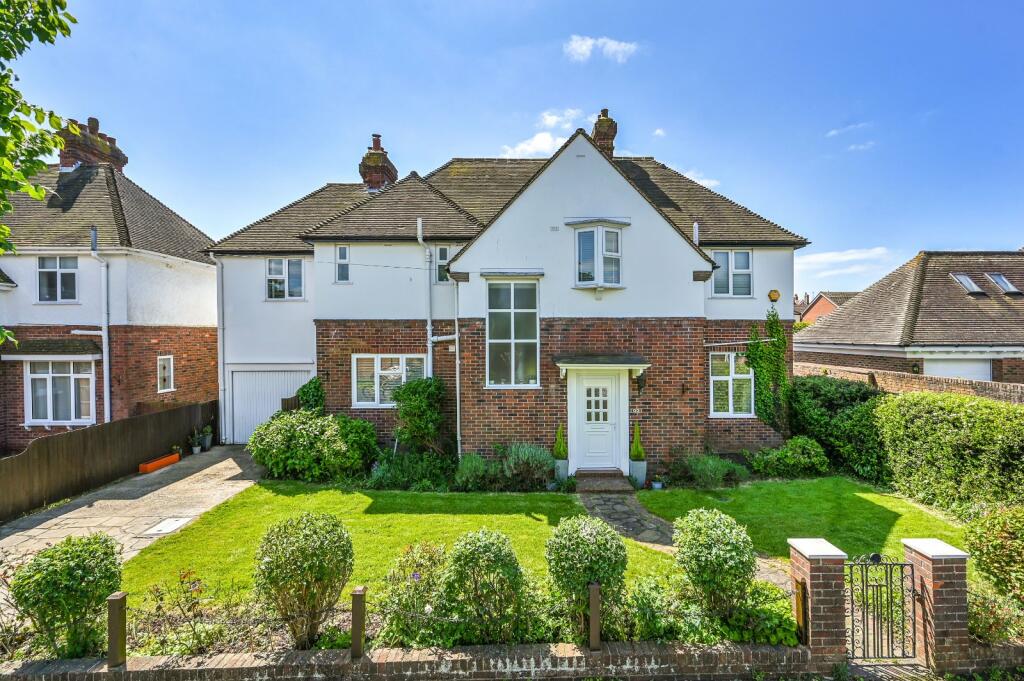 5 bedroom detached house for sale in Bouverie Road West, Folkestone