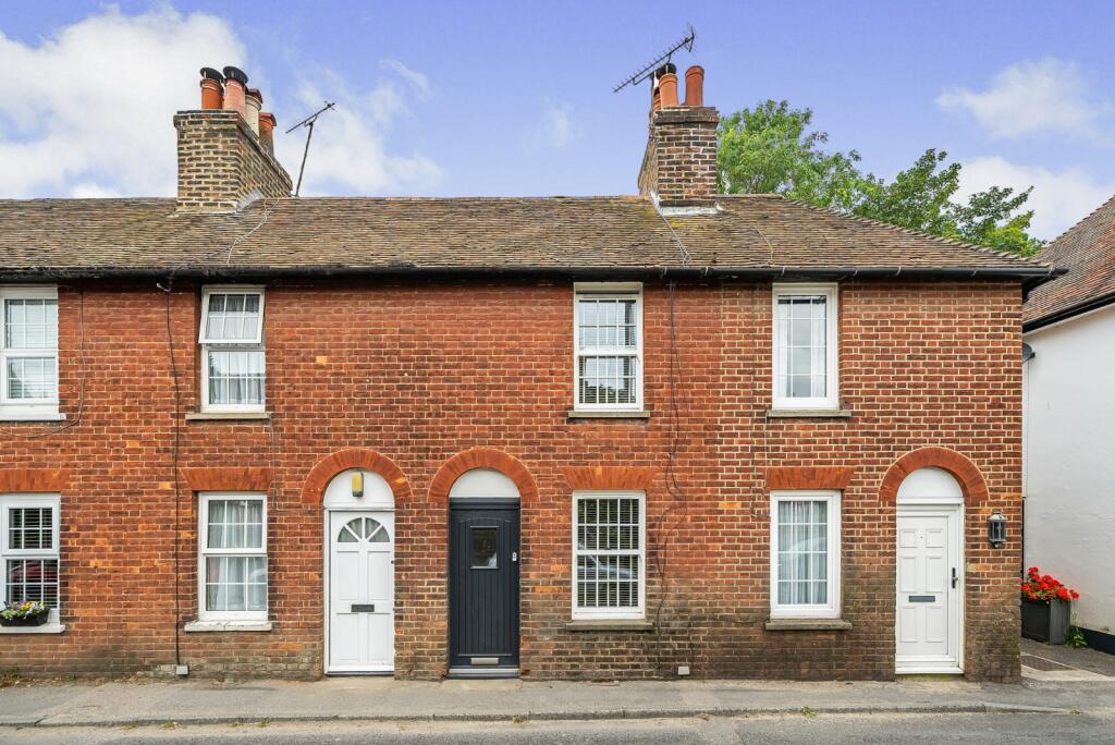 1 bedroom terraced house for sale in The Street, Mersham, Ashford, Kent