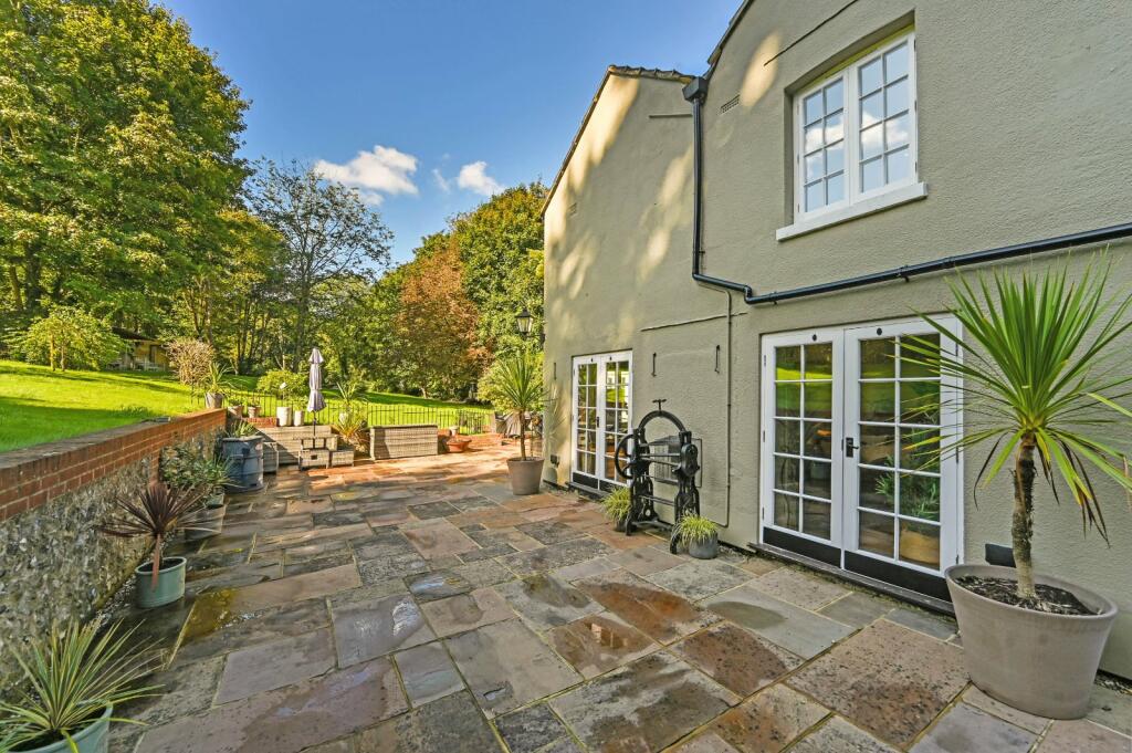 Additional property image - Alkham Road, Temple Ewell, Dover, Kent, CT16