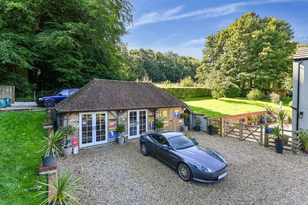 Additional property image - Alkham Road, Temple Ewell, Dover, Kent, CT16