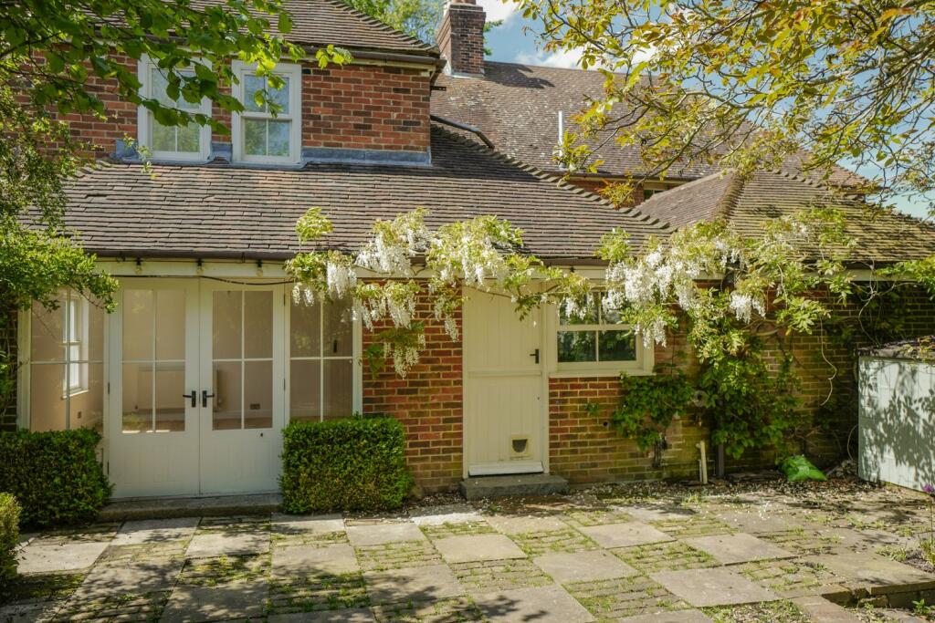 Additional property image - Lower Hardres, Canterbury, CT4