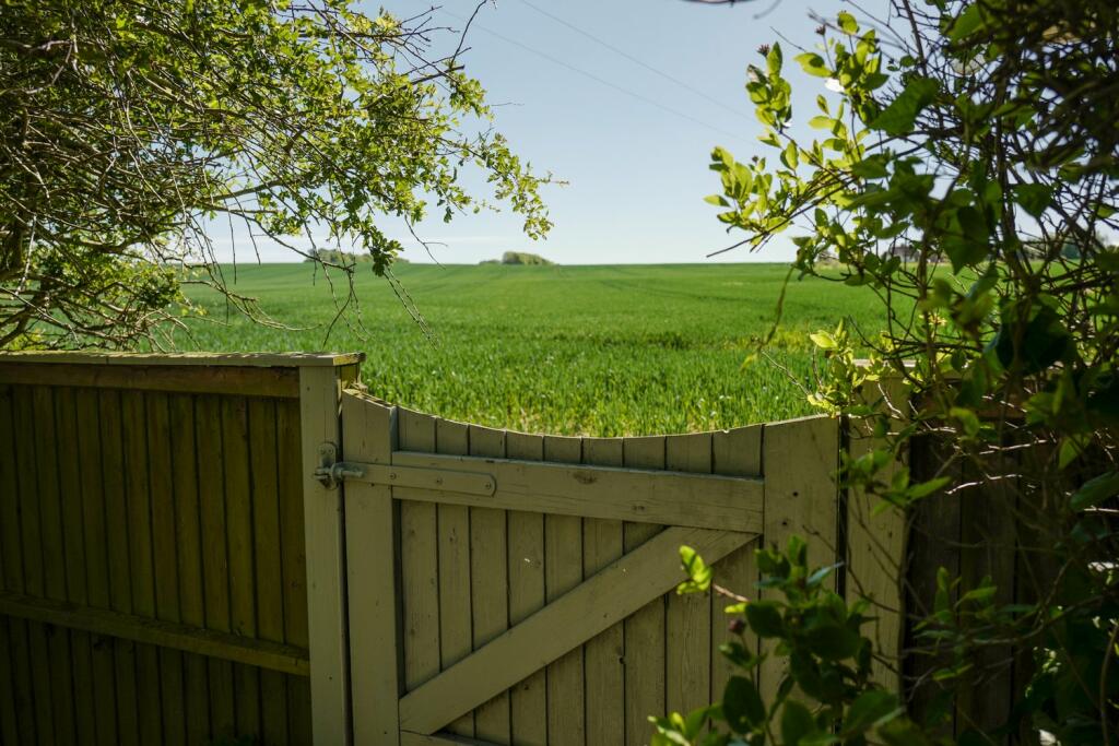 Additional property image - Lower Hardres, Canterbury, CT4