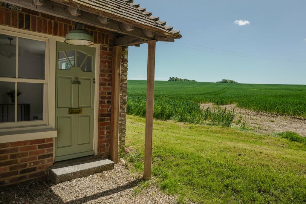 Additional property image - Lower Hardres, Canterbury, CT4