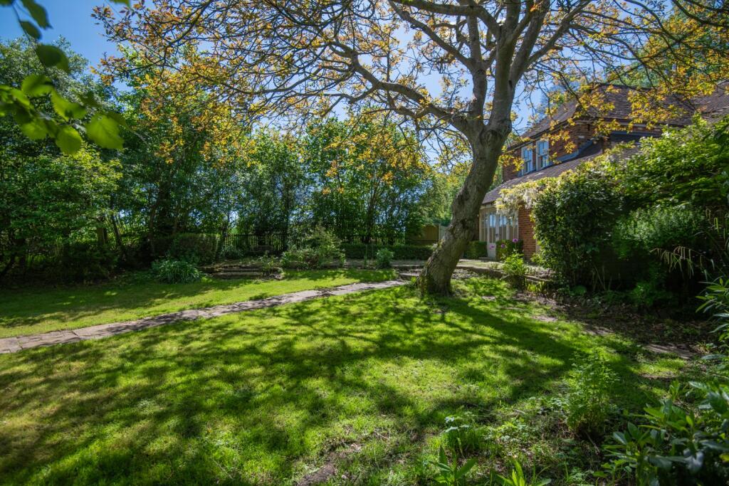 Additional property image - Lower Hardres, Canterbury, CT4