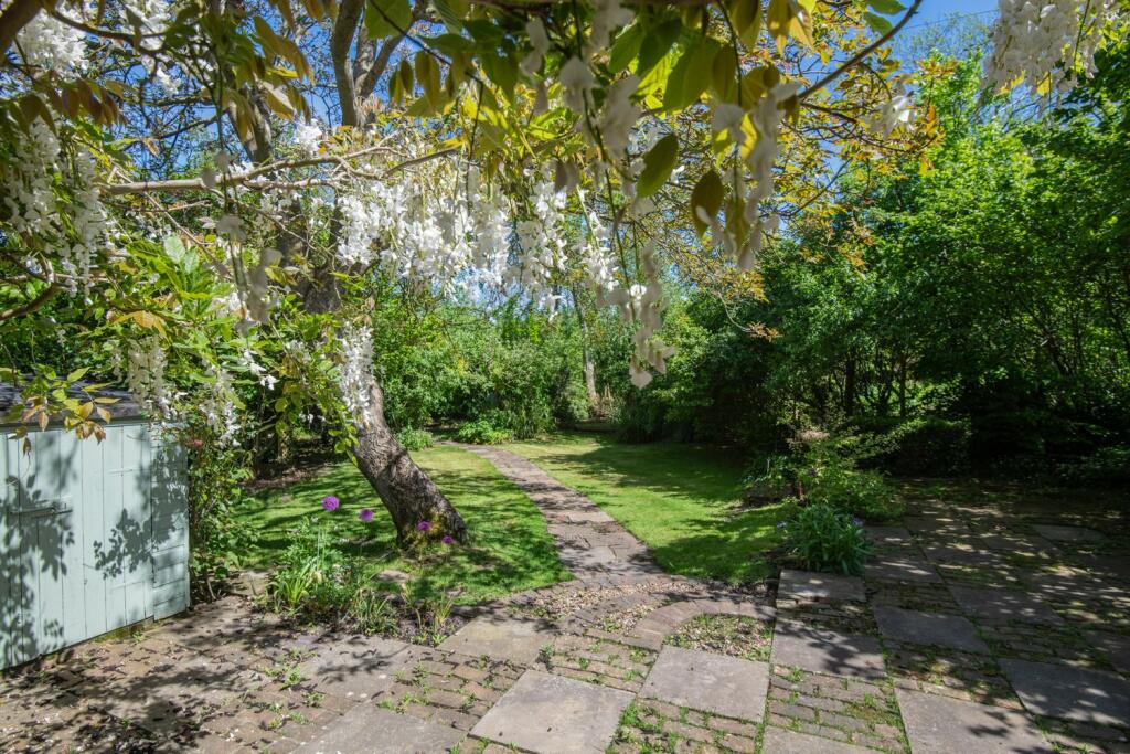 Additional property image - Lower Hardres, Canterbury, CT4