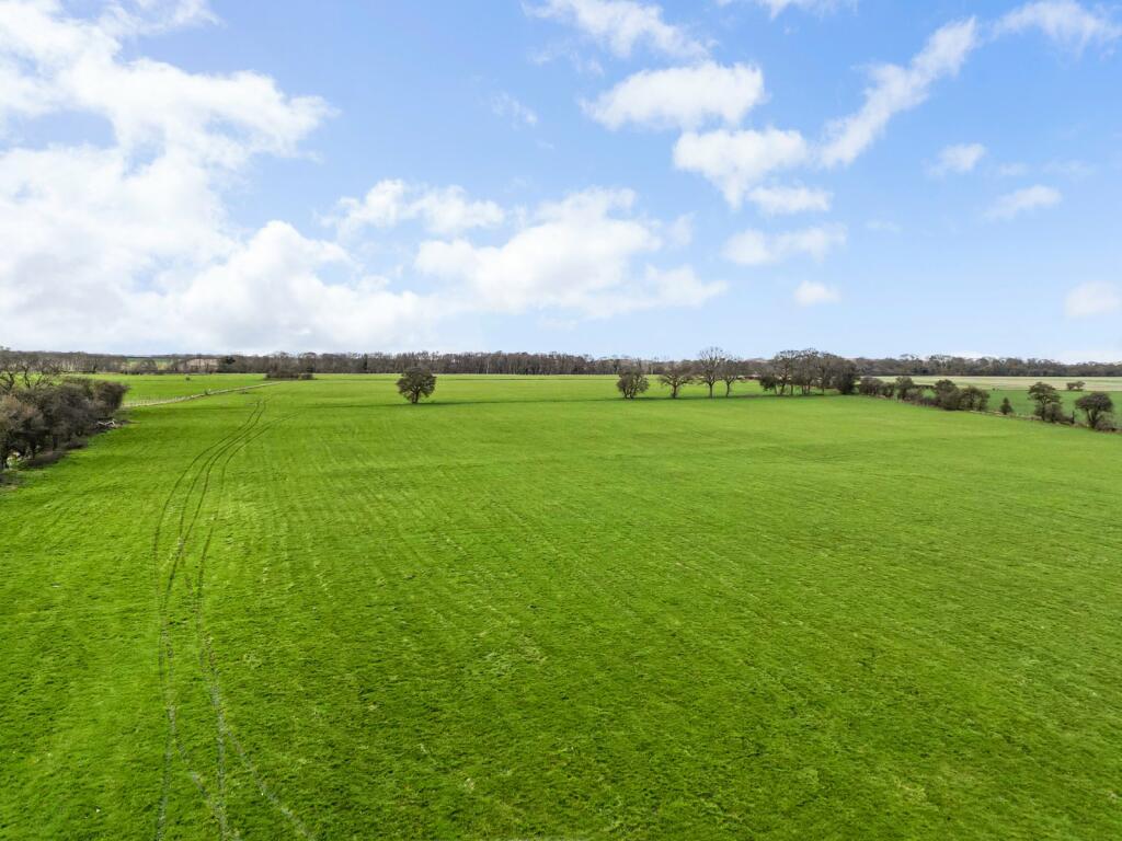 Additional property image - Warren Lane, Chalksole Green, Alkham, Kent, CT15