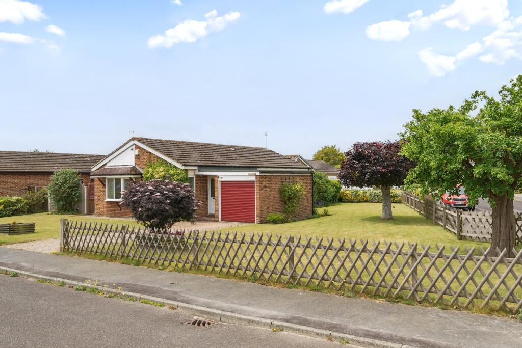 Main image of property: The Fairway, Littlestone, New Romney, Kent, TN28