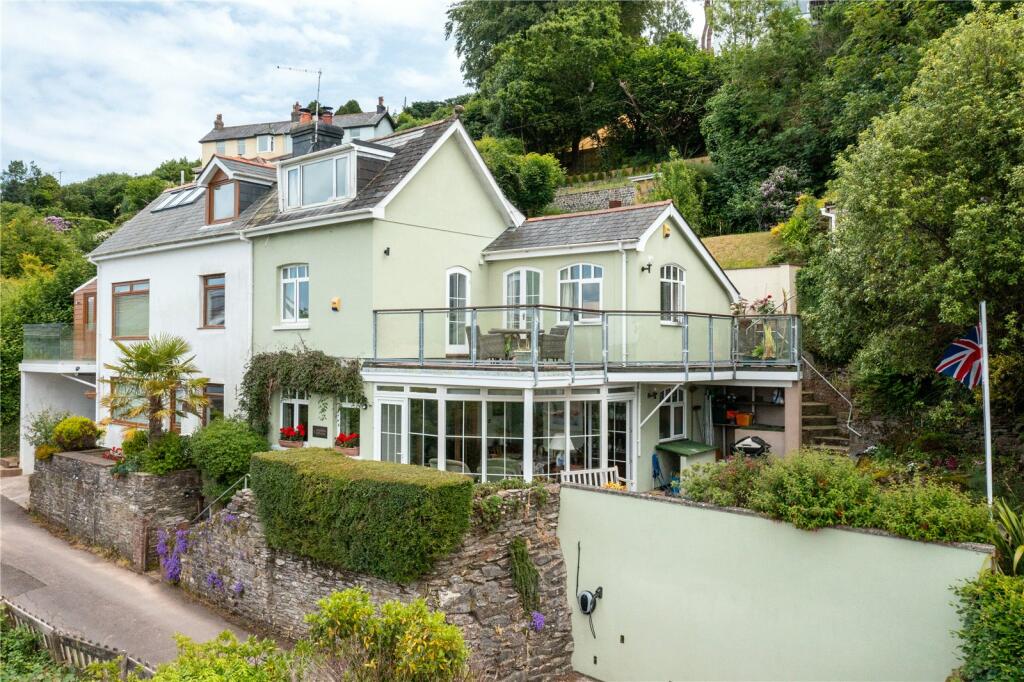 4 bedroom semidetached house for sale in Upper Wood Lane, Kingswear, Dartmouth, Devon, TQ6