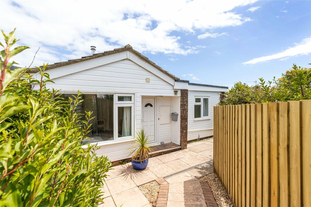 3 bedroom bungalow for sale in Cumber Close, Malborough, Kingsbridge
