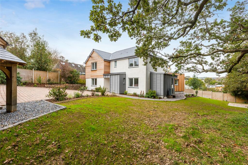 4 bedroom detached house for sale in Cott Lane, Dartington, Totnes