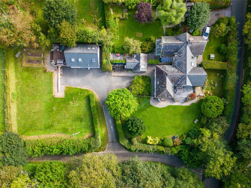 4 bedroom semidetached house for sale in Staverton, Totnes, Devon, TQ9