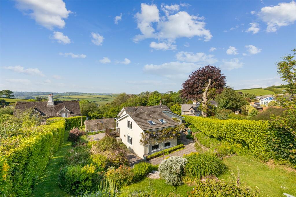 4 bedroom detached house for sale in Ashprington, Totnes, Devon, TQ9