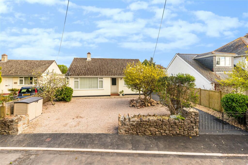 3 bedroom bungalow for sale in Vicarage Road, Stoke Gabriel, Totnes