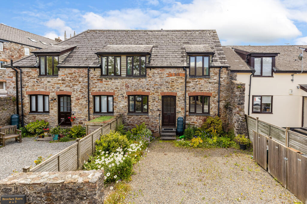 Main image of property: Brookes Barn, Rowsells Lane, Totnes, Devon