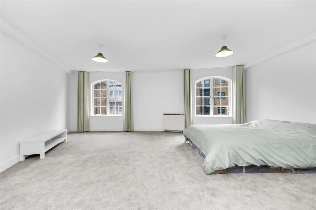 Main image of property: Java Wharf, Shad Thames