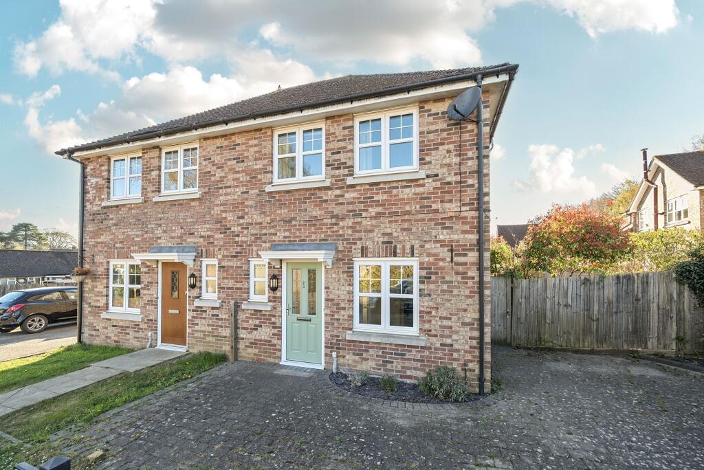Main image of property: The Glade, Storrington, RH20