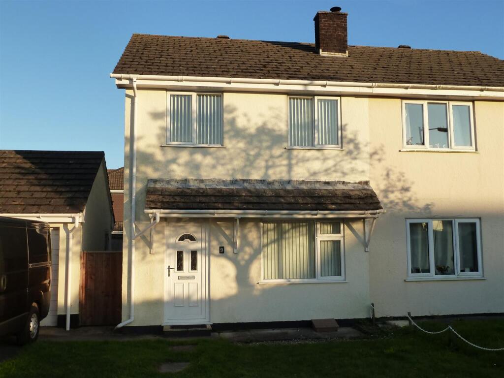 Main image of property: Carne View Road, Probus