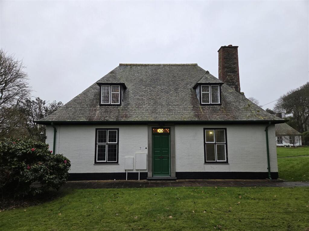 Main image of property: Veryan