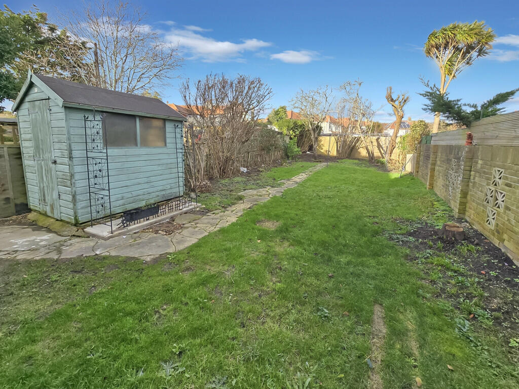 Additional property image - Seaview Estate, Southwick