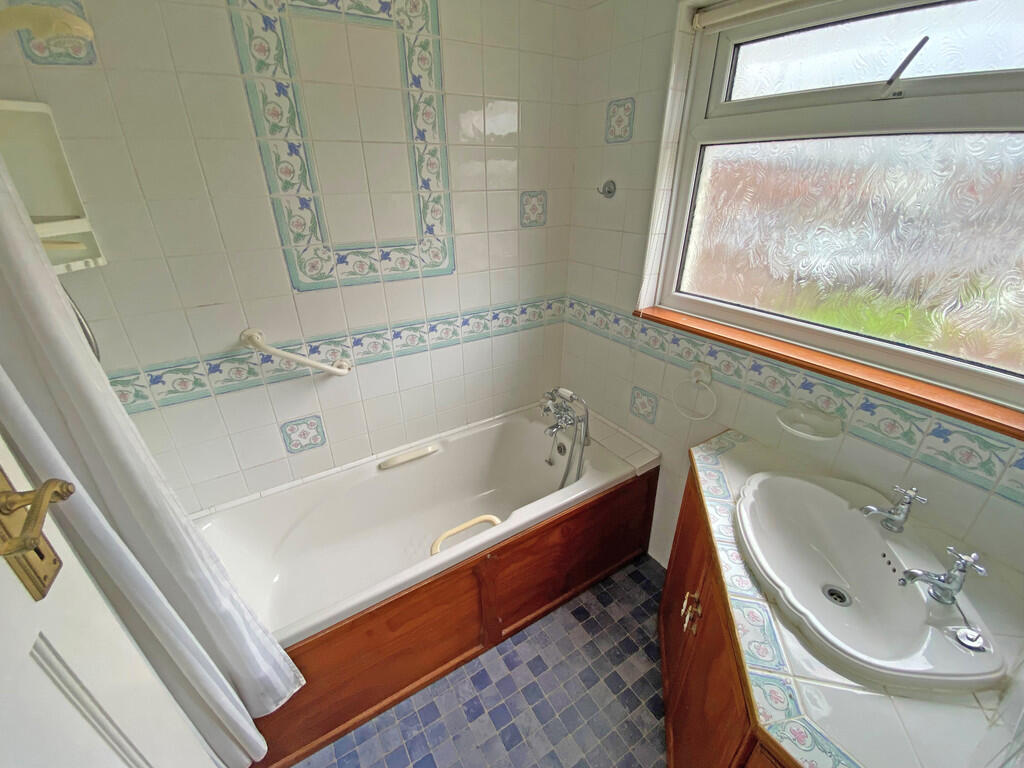Additional property image - The Crescent, Southwick