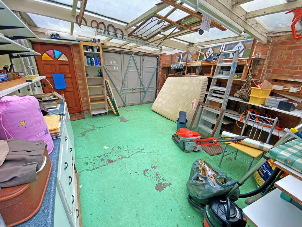 Additional property image - The Crescent, Southwick
