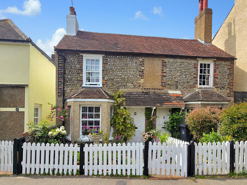 Main image of property: Southwick Street, Southwick