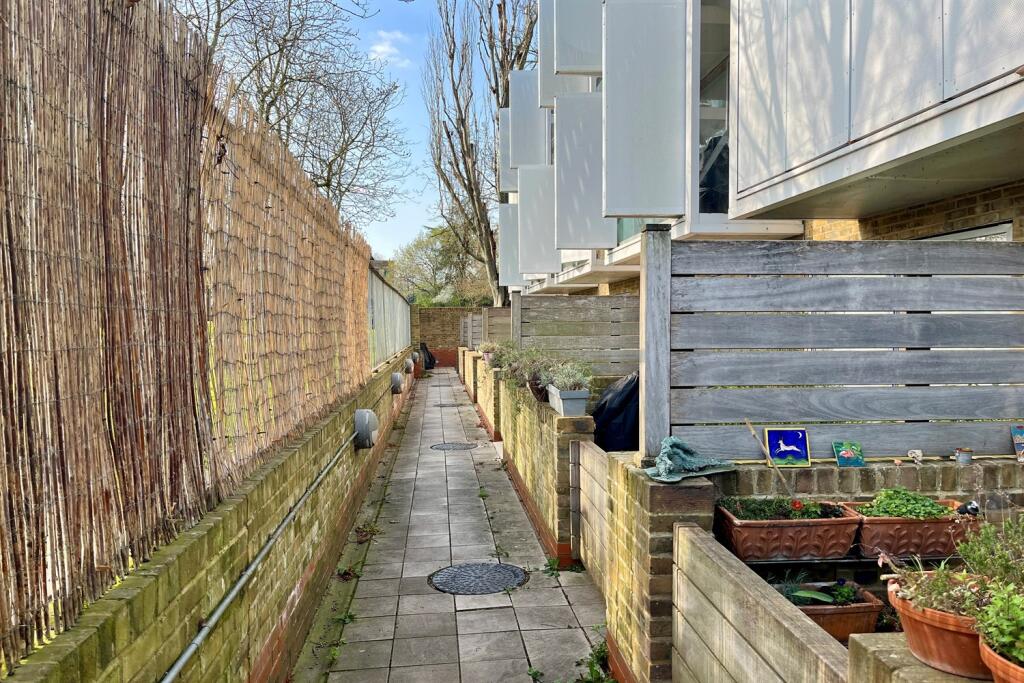 Main image of property: Wedmore Street, N19 Efficiency  Rating B