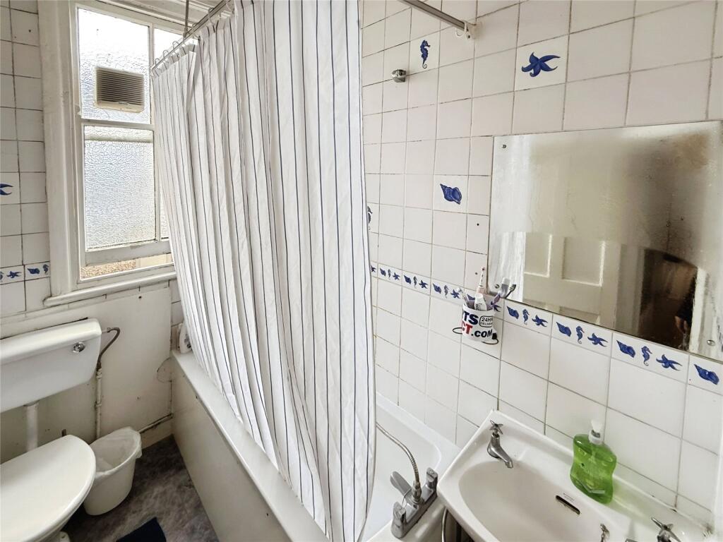 Main image of property: New Cross Road, London, SE14