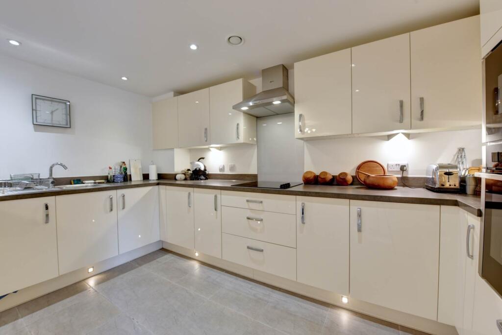 Main image of property: Albert Court, Henley-On-Thames
