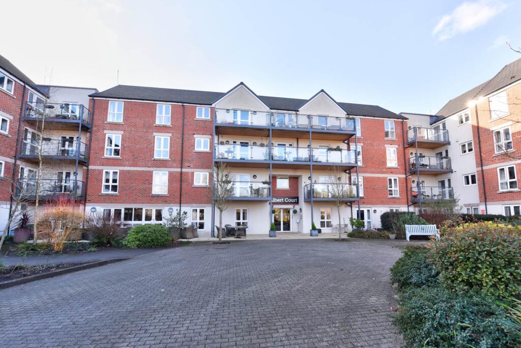 Main image of property: Reading Road, Albert Court